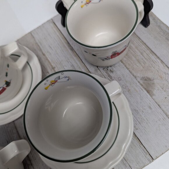 Pfaltzgraff Snow Village Set of 3 Saucers 4 Mugs Cups Tea Coffee Vintage - Picture 3 of 8